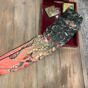 Yoga Democracy leggings